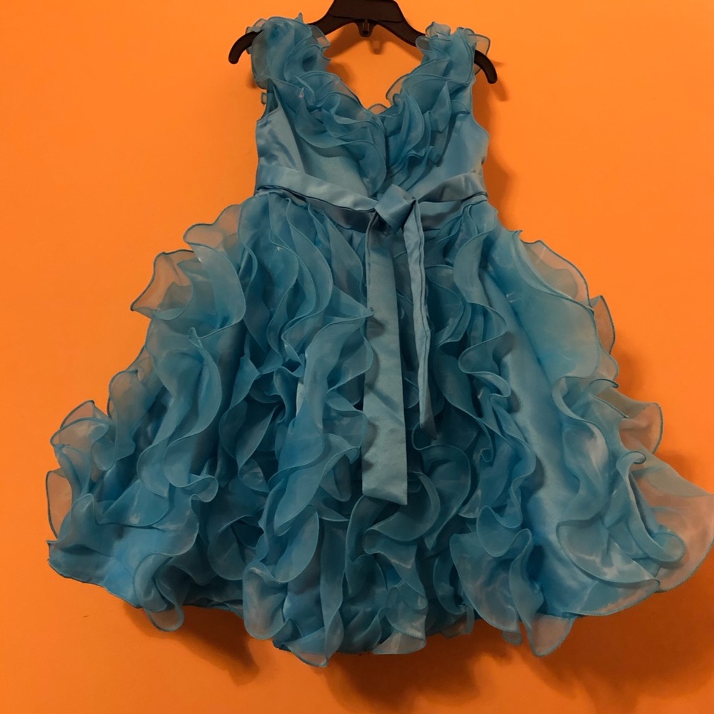 Girls Ruffled Special Occasion Dress B12 - Picture 2 of 8